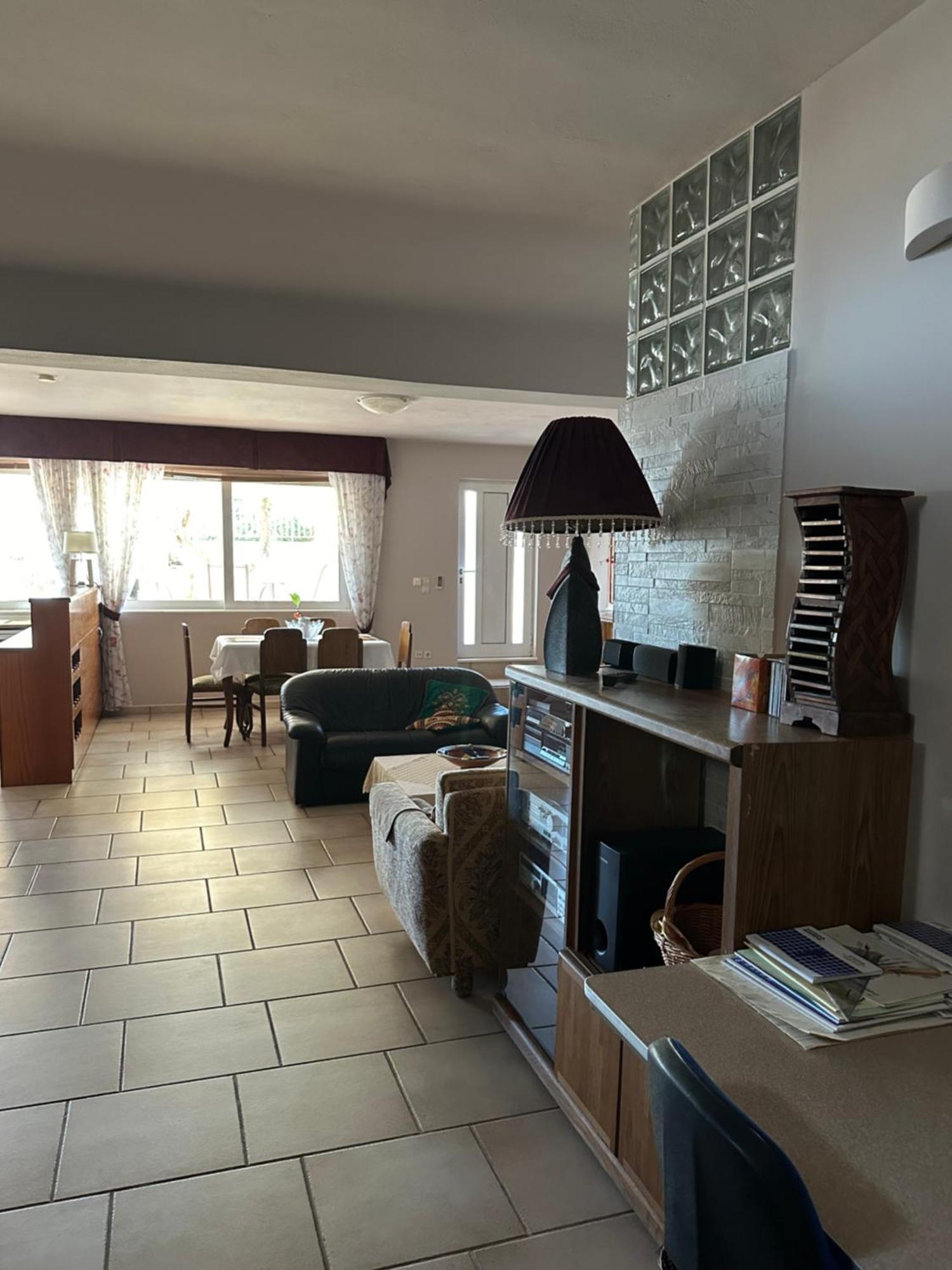 The Twin Pines Home Kounoupidhiana Ngoại thất bức ảnh